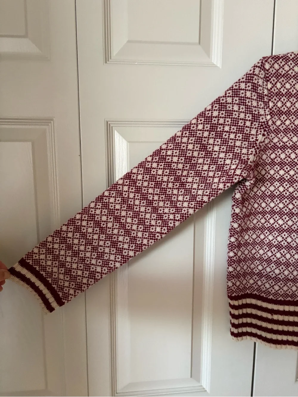 J.Crew | Vintage wool Fair Isle crew neck sweater. Burgundy. Medium. Wool